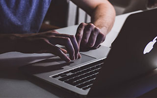 三亿体育体育入口-巴黎主场多点开花，轻松击败对手，巴黎主场能坐多少人