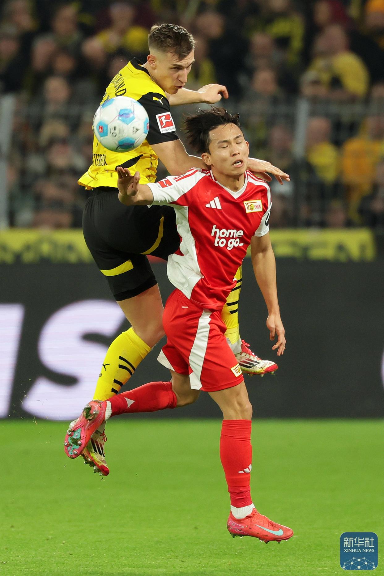 三亿体育体育官方-多特蒙德高歌猛进，德甲劲旅碾压对手晋级