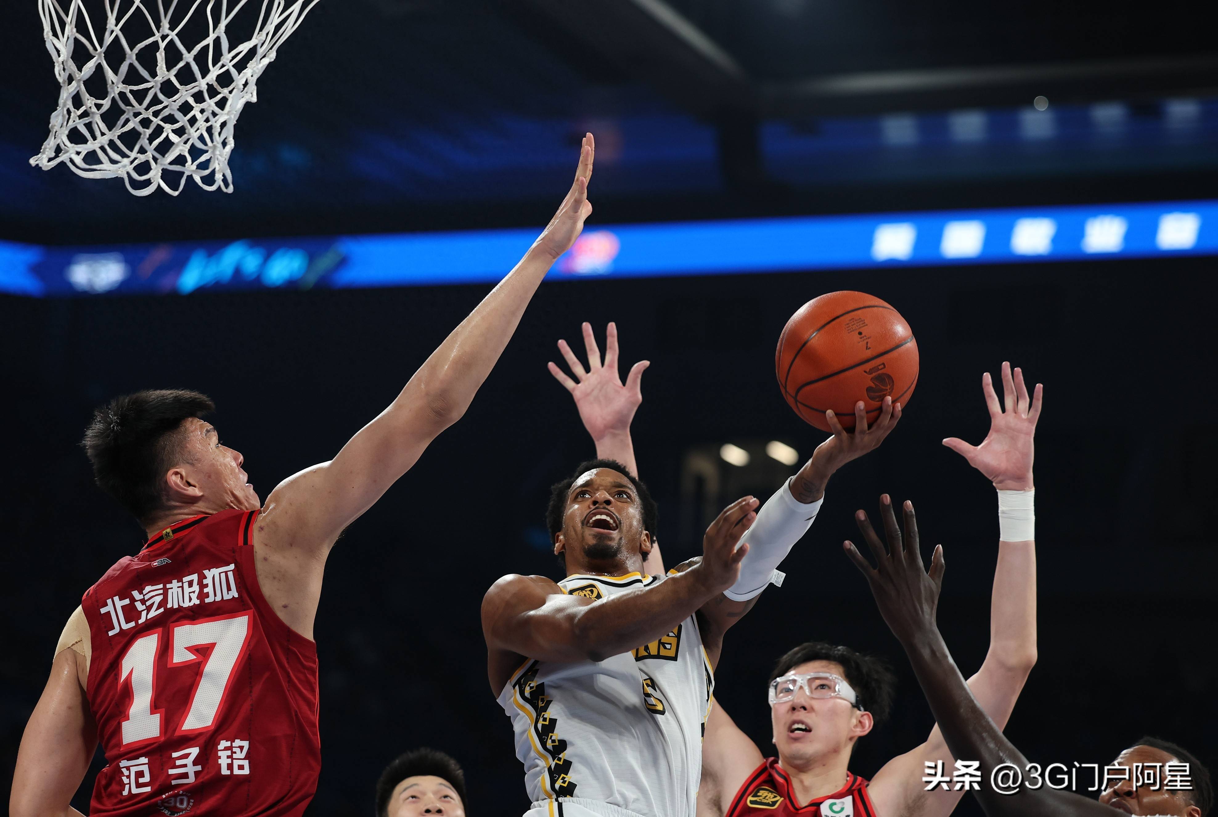 三亿体育体育网页版登录入口-关于CBA联赛总决赛战队争夺激烈历史性一战即将上演的信息