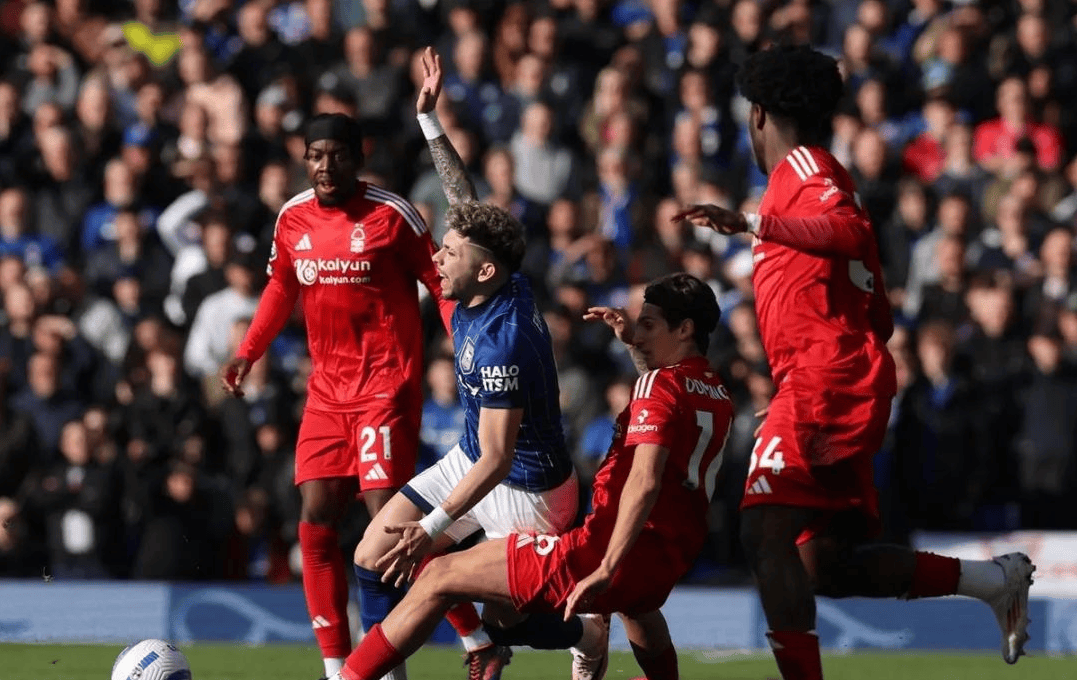 关于保加利亚队在欧国联比赛中失利，未能晋级四强的信息