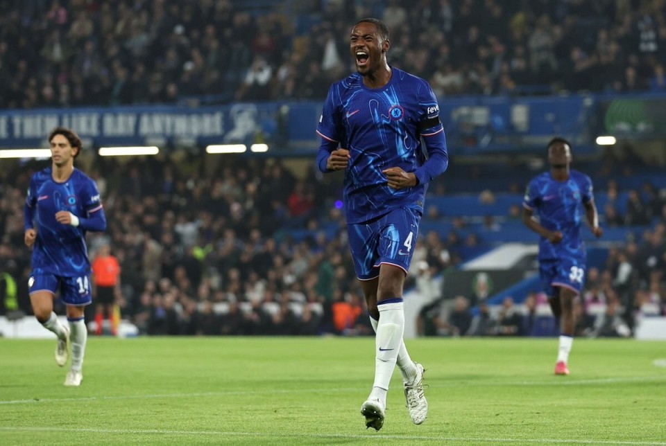 三亿体育体育亚洲官网-切尔西防线稳固，零失球获胜