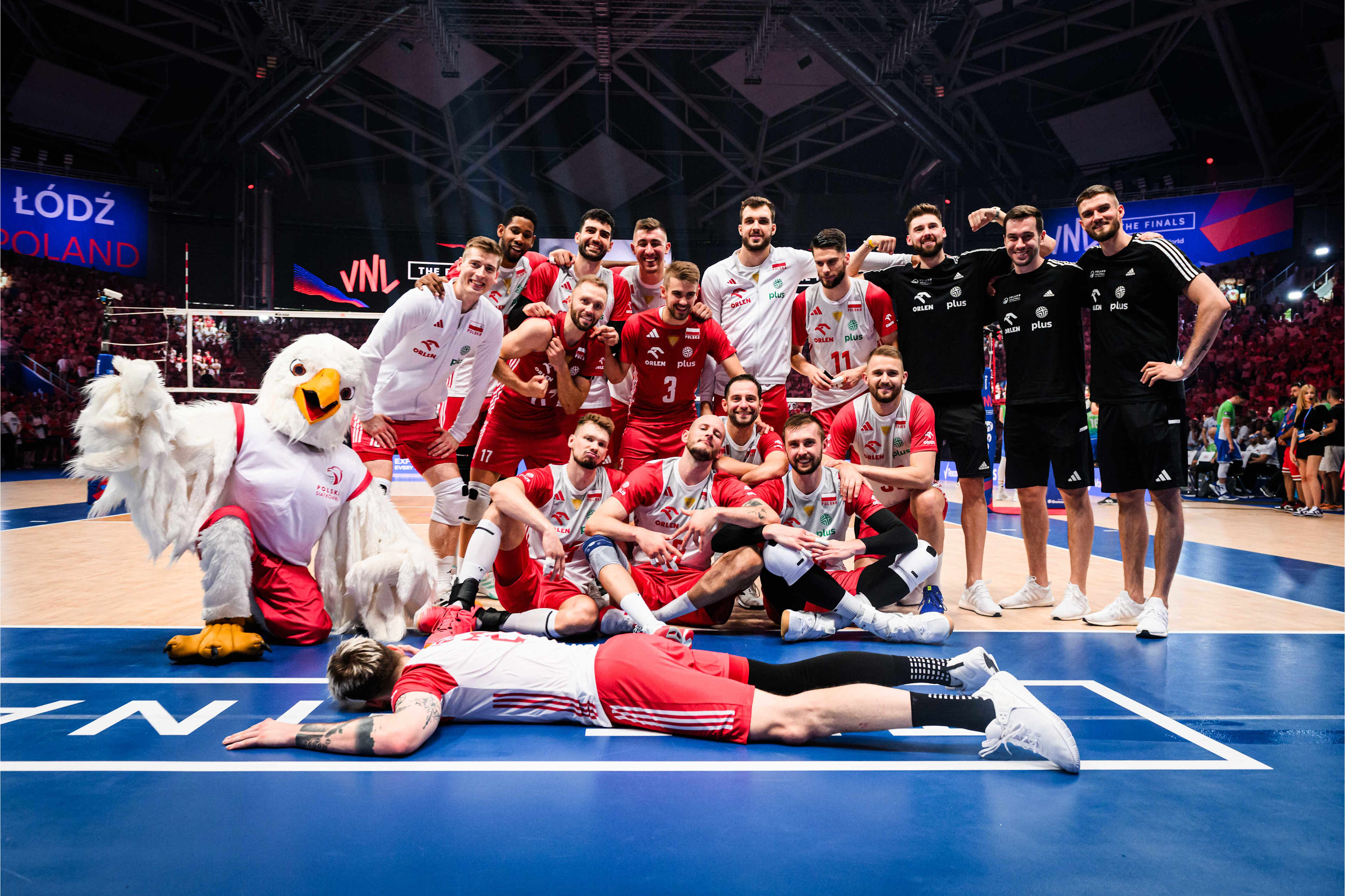 斯洛文尼亚队表现不俗！欧预赛赛场上再现奇迹！的简单介绍