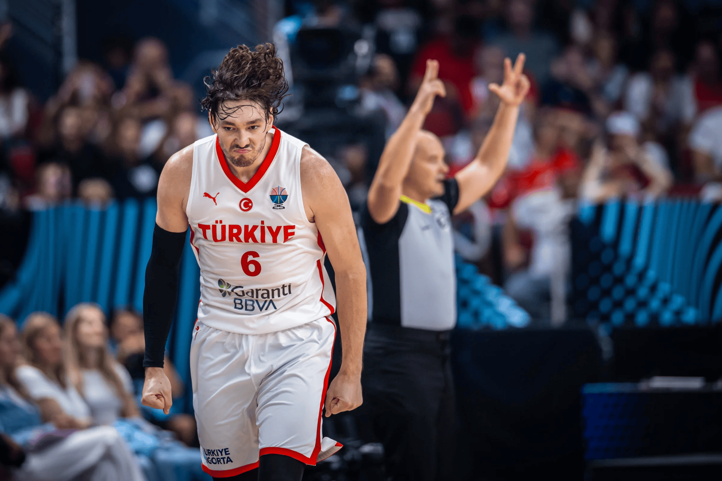 瑞士力克土耳其，小组赛出线形势有望