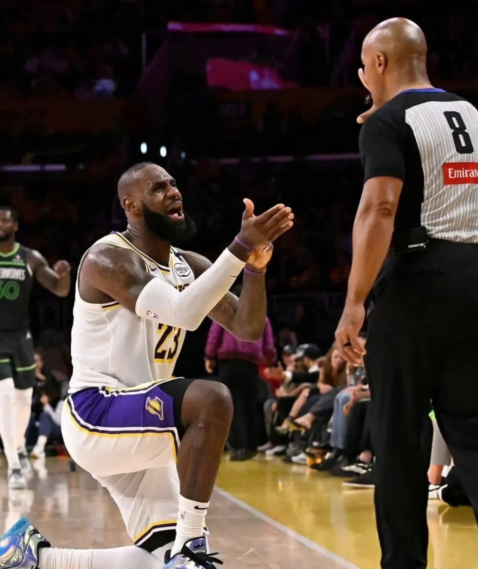 三亿体育体育网站入口-湖人球星詹姆斯受伤缺席数场比赛，球队整体战绩有所下滑的简单介绍