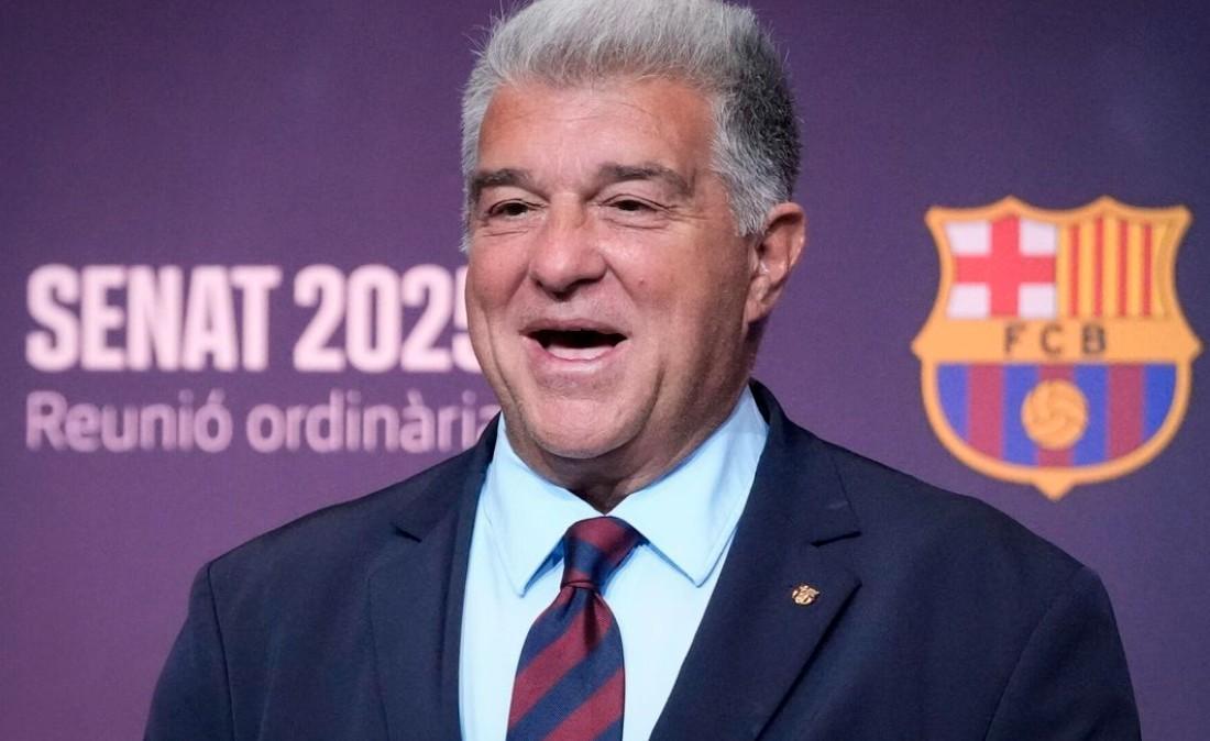 三亿体育体育官方-包含巴萨签下拉波尔塔，增强中场深度稳固西甲霸主地位的词条