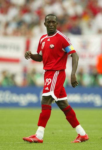 荷兰队战胜特立尼达和多巴哥，豪取连胜