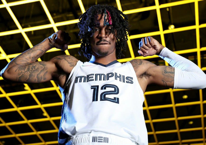 活塞横扫魔术，葛兰特26分领先