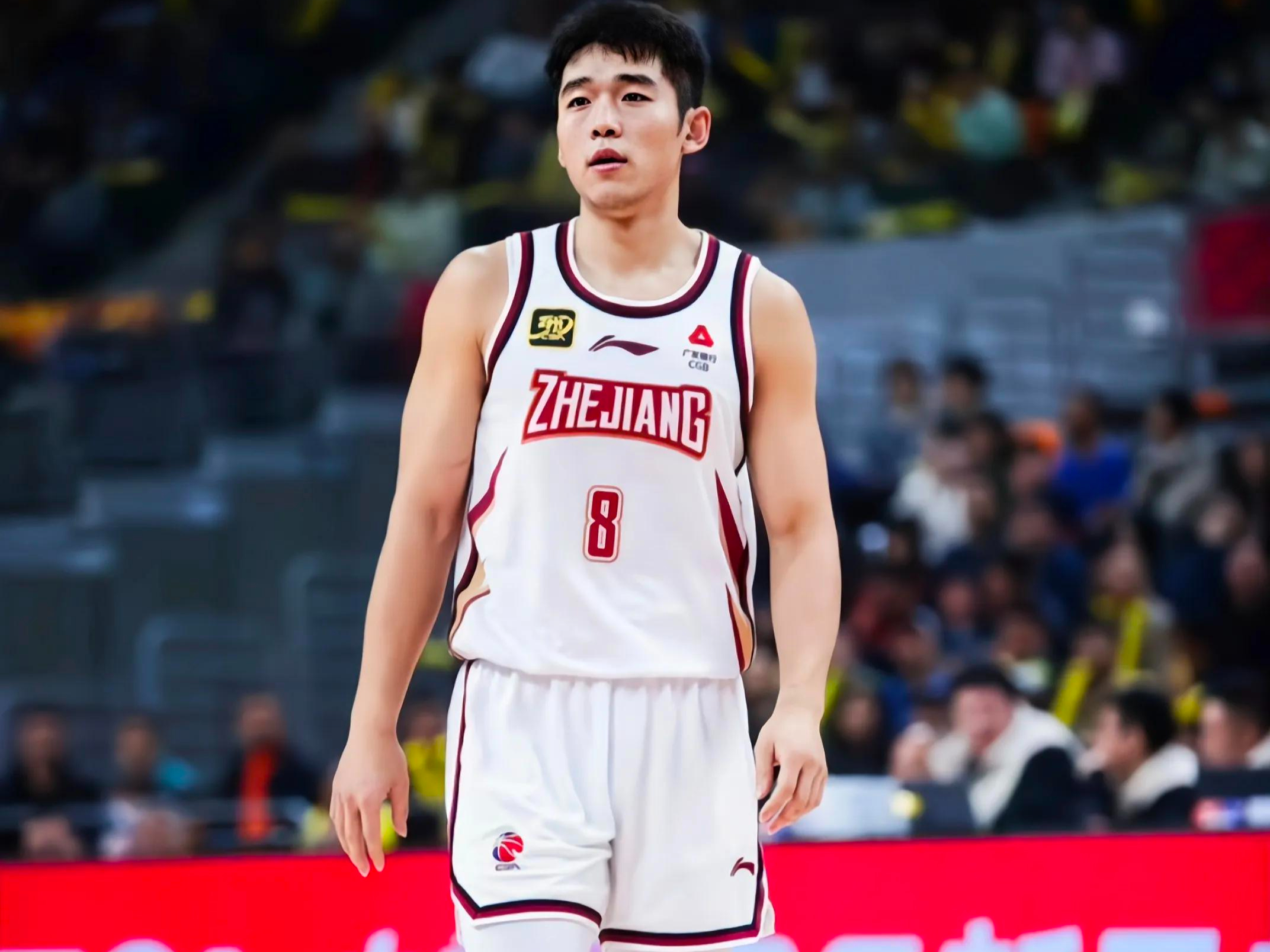 三亿体育体育投注-福建队逆袭登顶，发挥出色稳居不败之地