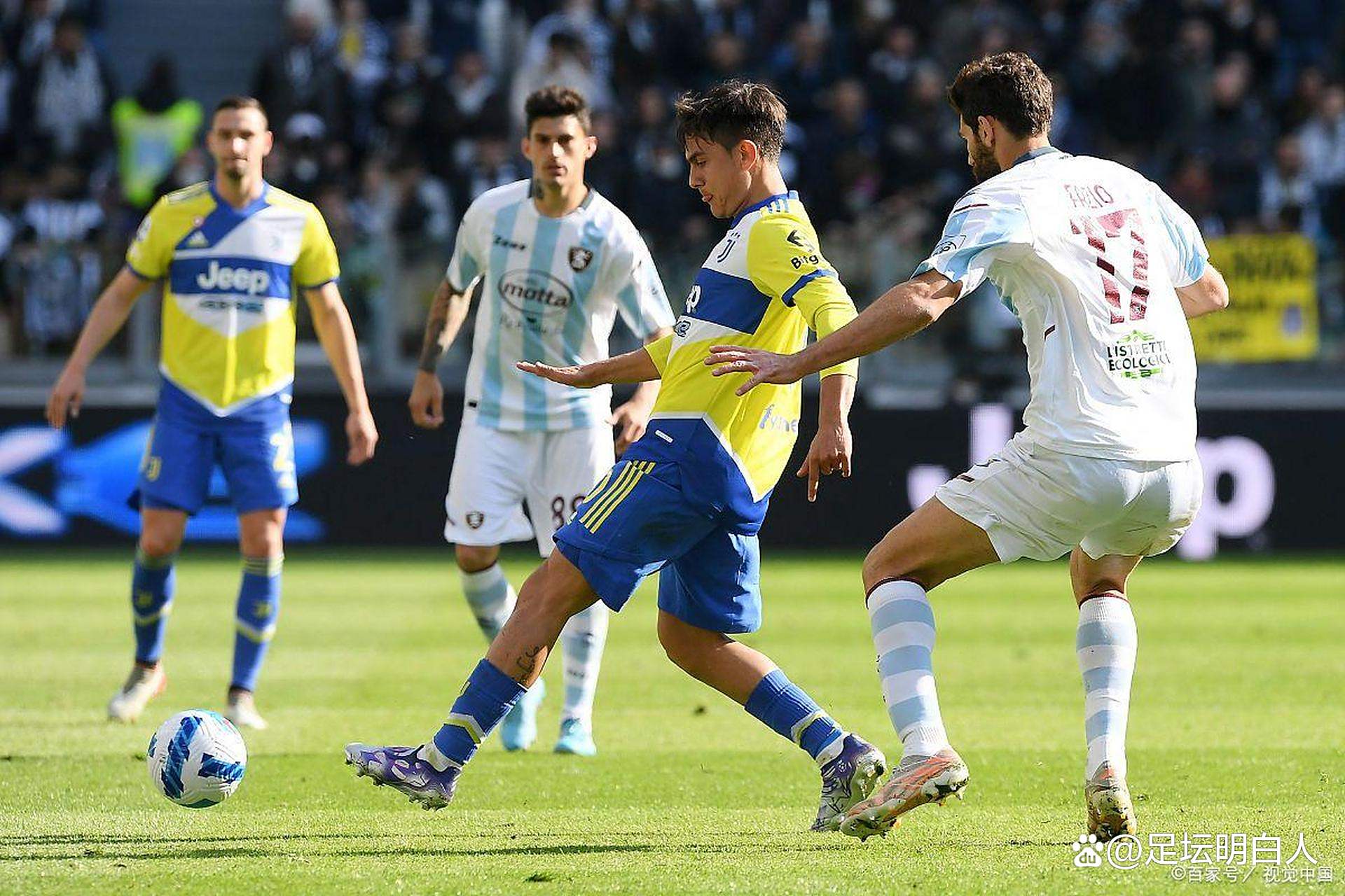 巴伦西亚迎战西班牙人，双雄对决谁将脱颖而出？